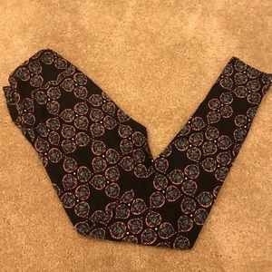 Never worn! LuLaRoe OS leggings